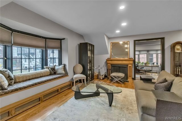 175 College Street, Buffalo, NY 14201