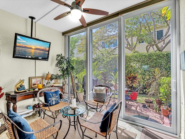 911 Kokomo Key Lane, Delray Beach, FL 33483