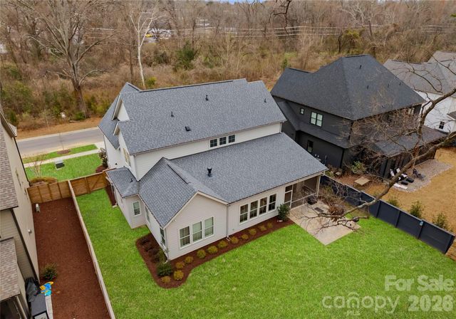 1527 St George Street, Charlotte, NC 28205