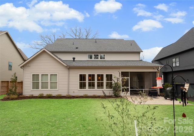 1527 St George Street, Charlotte, NC 28205