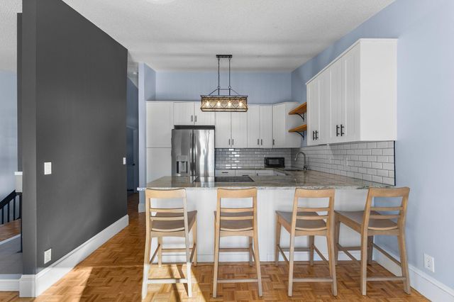 4393 Arden View Court, Arden Hills, MN 55112