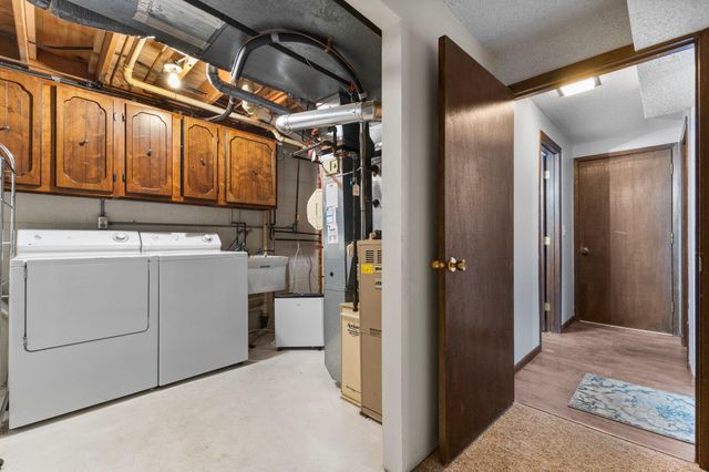 4393 Arden View Court, Arden Hills, MN 55112