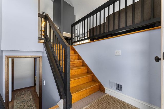 4393 Arden View Court, Arden Hills, MN 55112