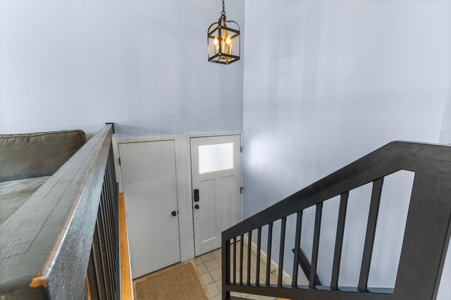 4393 Arden View Court, Arden Hills, MN 55112