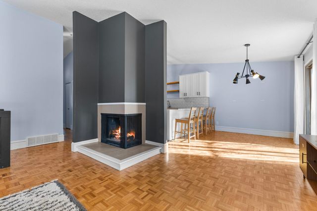 4393 Arden View Court, Arden Hills, MN 55112