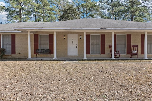 2002 Spaulding Rd, Dothan, AL 36301