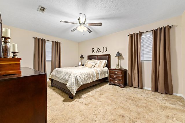 2002 Spaulding Rd, Dothan, AL 36301