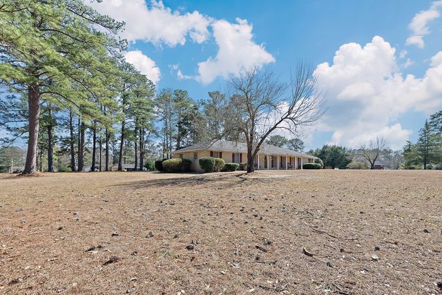 2002 Spaulding Rd, Dothan, AL 36301