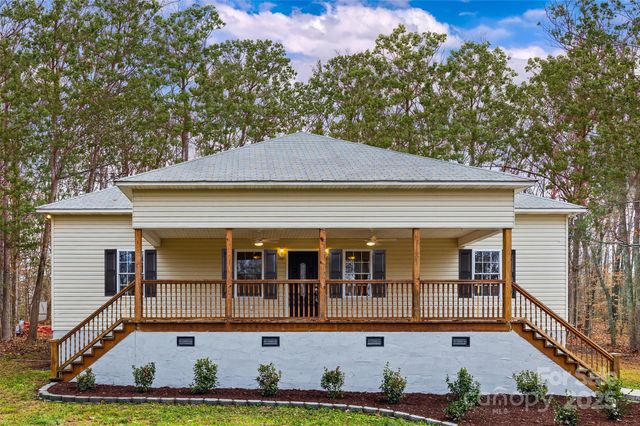 3429 Thoroughbred Lane, York, SC 29745