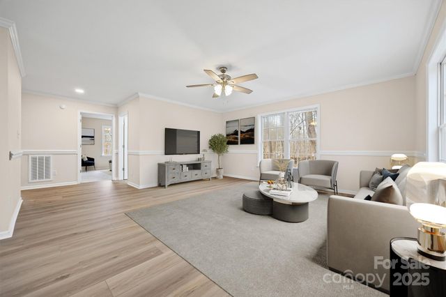 3429 Thoroughbred Lane, York, SC 29745