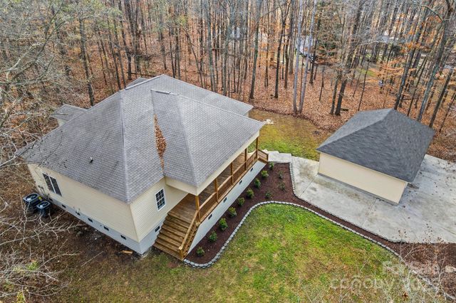 3429 Thoroughbred Lane, York, SC 29745