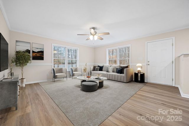 3429 Thoroughbred Lane, York, SC 29745