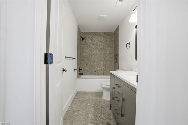 9625 11th Bay ST, Norfolk, VA 23518