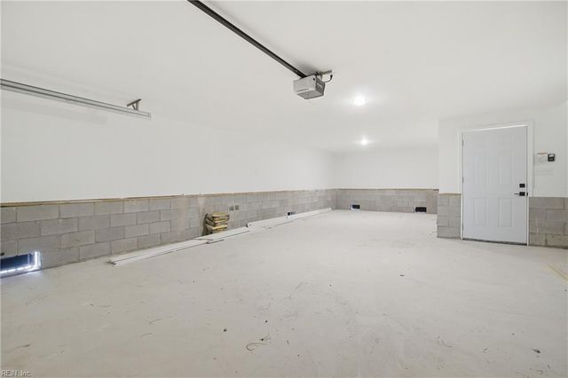 9625 11th Bay ST, Norfolk, VA 23518