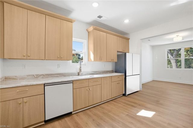 9625 11th Bay ST, Norfolk, VA 23518