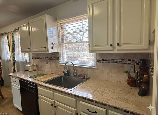 6912 Harlow Drive, Archdale, NC 27263