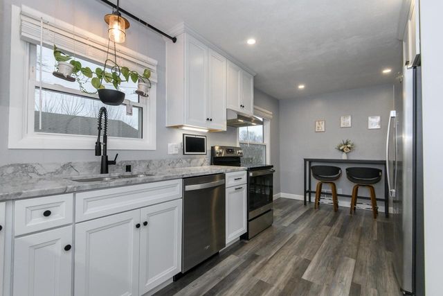 4157 S 20th STREET, Milwaukee, WI 53221