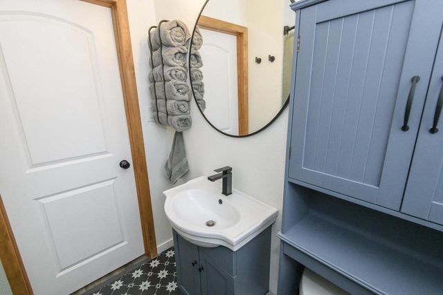 4157 S 20th STREET, Milwaukee, WI 53221