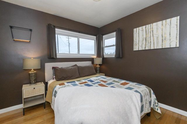 4157 S 20th STREET, Milwaukee, WI 53221