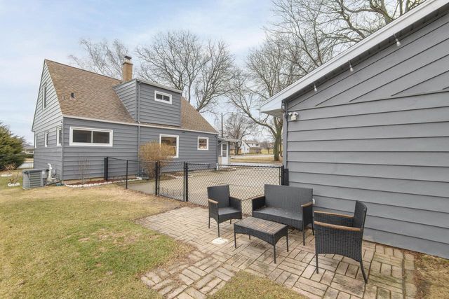 4157 S 20th STREET, Milwaukee, WI 53221