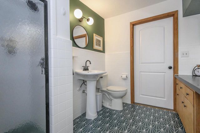 4157 S 20th STREET, Milwaukee, WI 53221