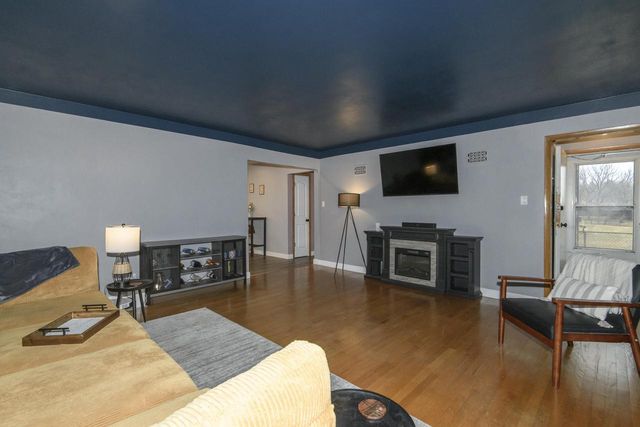 4157 S 20th STREET, Milwaukee, WI 53221