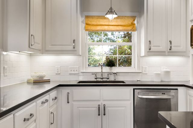 6129 McCommas Boulevard, Dallas, TX 75214