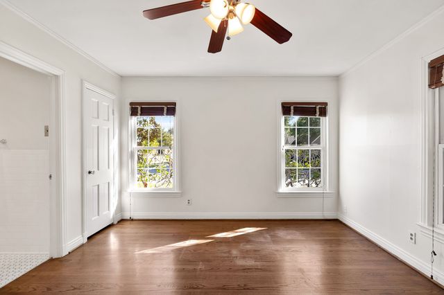 6129 McCommas Boulevard, Dallas, TX 75214