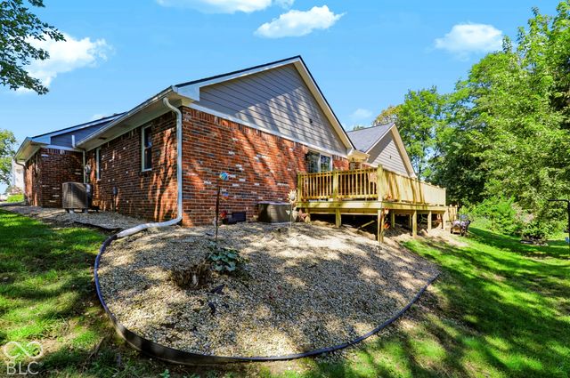 999 Shoreline Circle, Cicero, IN 46034