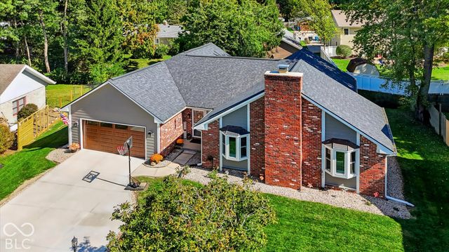 999 Shoreline Circle, Cicero, IN 46034