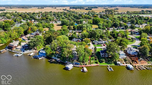 999 Shoreline Circle, Cicero, IN 46034