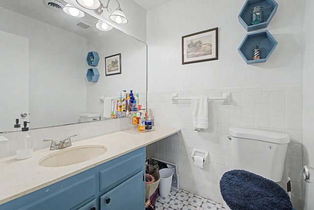 6327 NORTHAMPTON DR, Bartlett, TN 38134