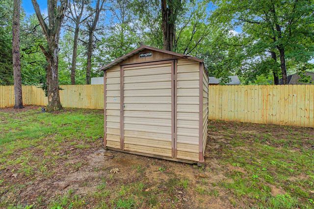 6327 NORTHAMPTON DR, Bartlett, TN 38134