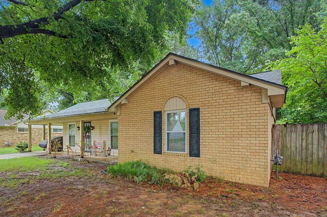 6327 NORTHAMPTON DR, Bartlett, TN 38134