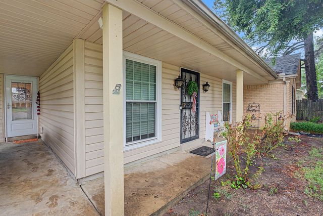 6327 NORTHAMPTON DR, Bartlett, TN 38134