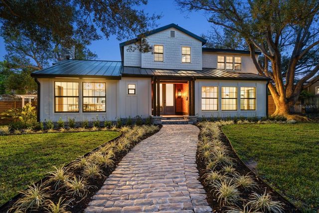 800 17TH AVENUE N, St Petersburg, FL 33704