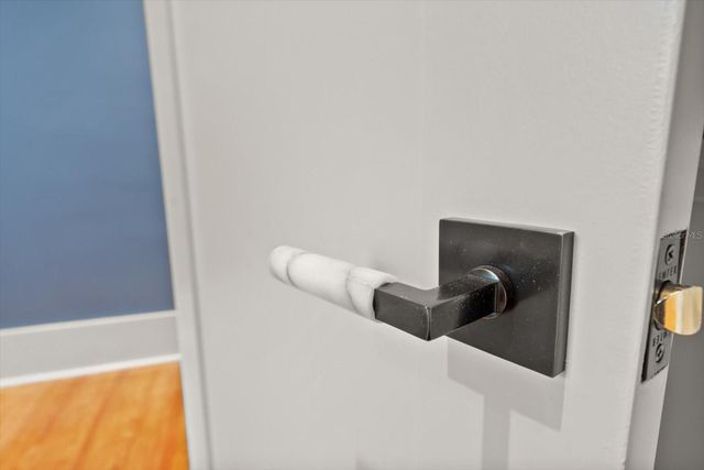 800 17TH AVENUE N, St Petersburg, FL 33704