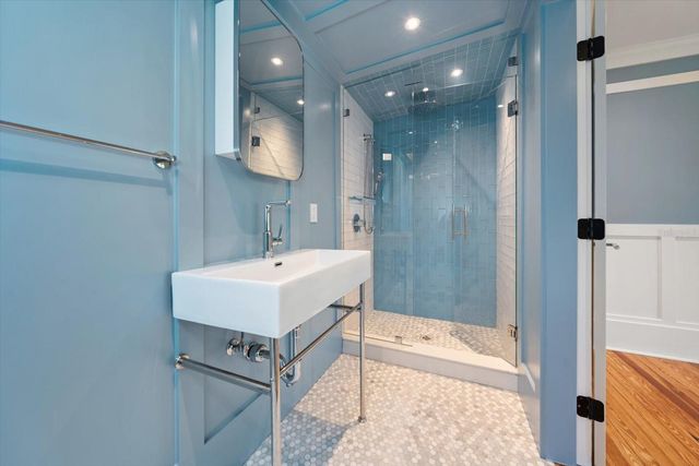 800 17TH AVENUE N, St Petersburg, FL 33704