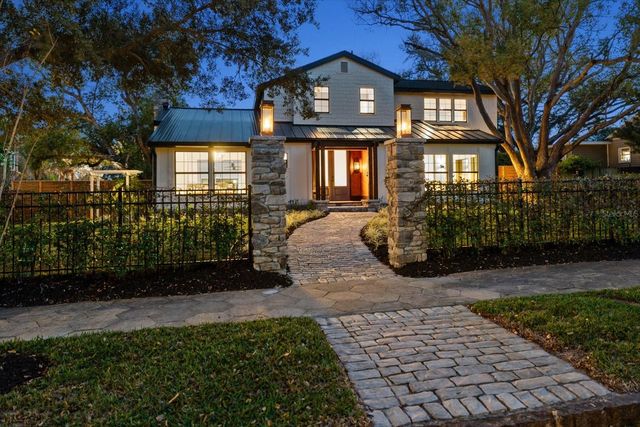 800 17TH AVENUE N, St Petersburg, FL 33704