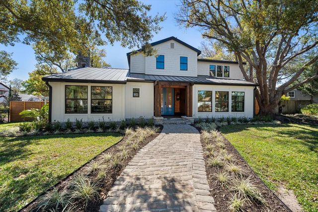 800 17TH AVENUE N, St Petersburg, FL 33704