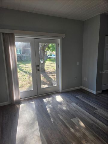101 E ATWATER AVENUE, Eustis, FL 32726