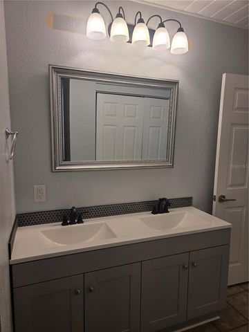 101 E ATWATER AVENUE, Eustis, FL 32726