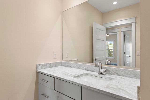 340 Bluefish Drive UNIT 204, Fort Walton Beach, FL 32548