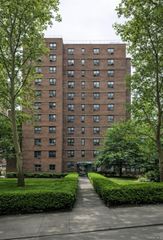 385 Grand Street L904, New York (manhattan), NY 10002