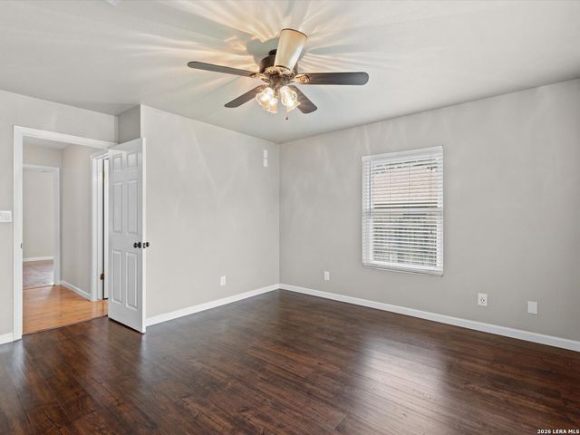 169 CORA ST, New Braunfels, TX 78130