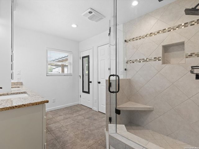 169 CORA ST, New Braunfels, TX 78130