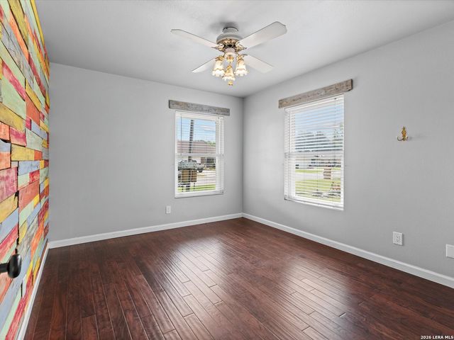 169 CORA ST, New Braunfels, TX 78130