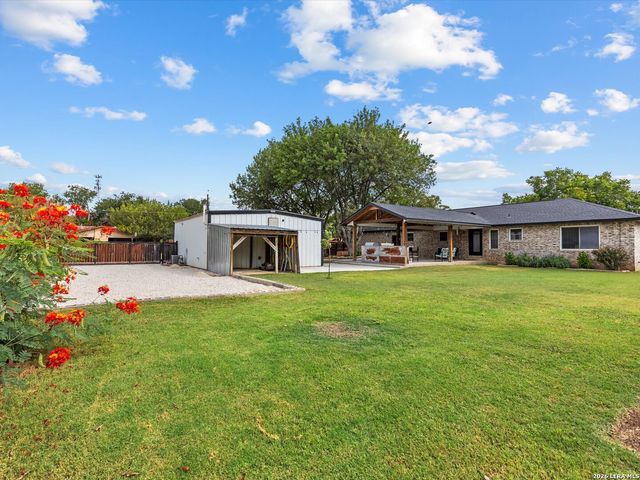 169 CORA ST, New Braunfels, TX 78130