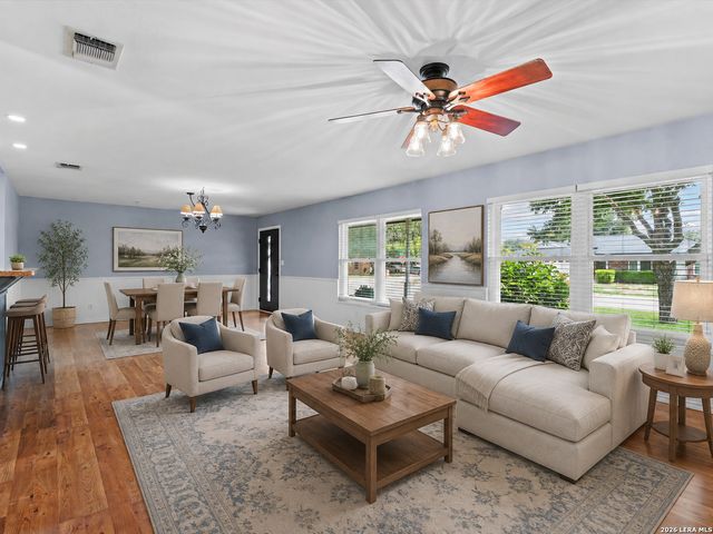 169 CORA ST, New Braunfels, TX 78130