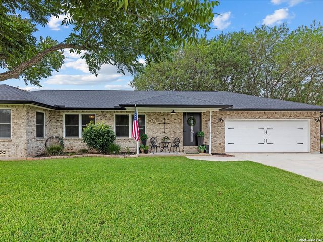 169 CORA ST, New Braunfels, TX 78130